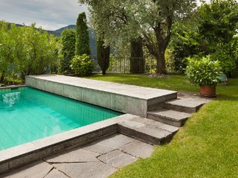 Piscina limpia año completo — Málaga